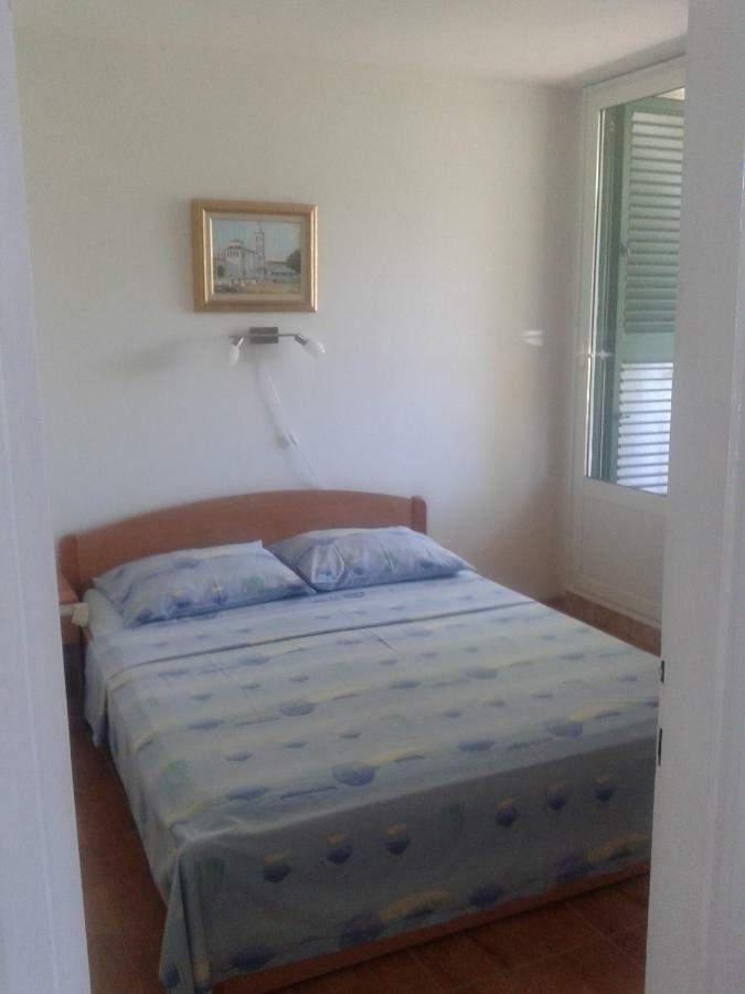 Apartment Milka Petrčane Kültér fotó